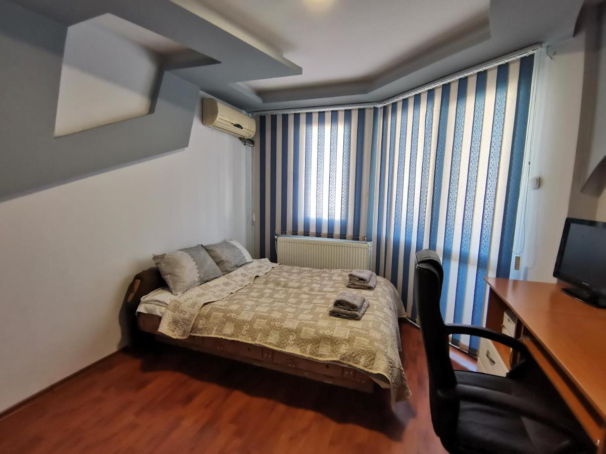 Central Apartment Targovishte Eksteriør bilde